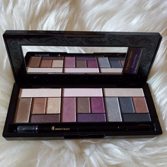 Too Faced "The Return of Sexy" Palette - Picture 3 of 3